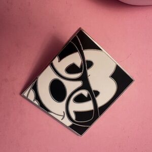 Disney 2014 Mickey Mouse With Nerd Glasses Black & White Pin